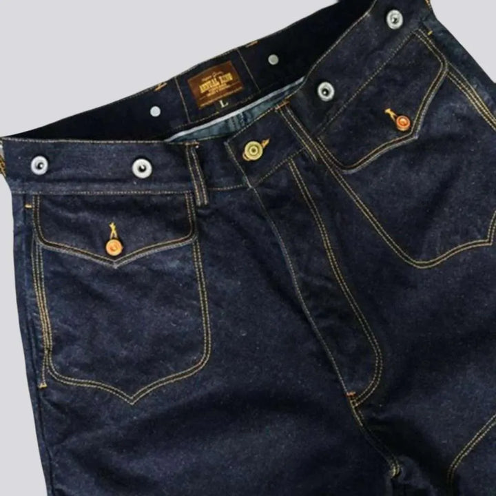 Straight mid-waist selvedge jeans