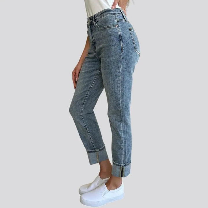 Sanded casual jeans
 for ladies