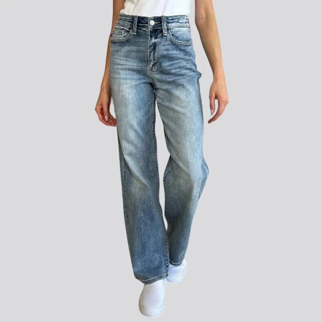 Stonewashed women's 90s jeans