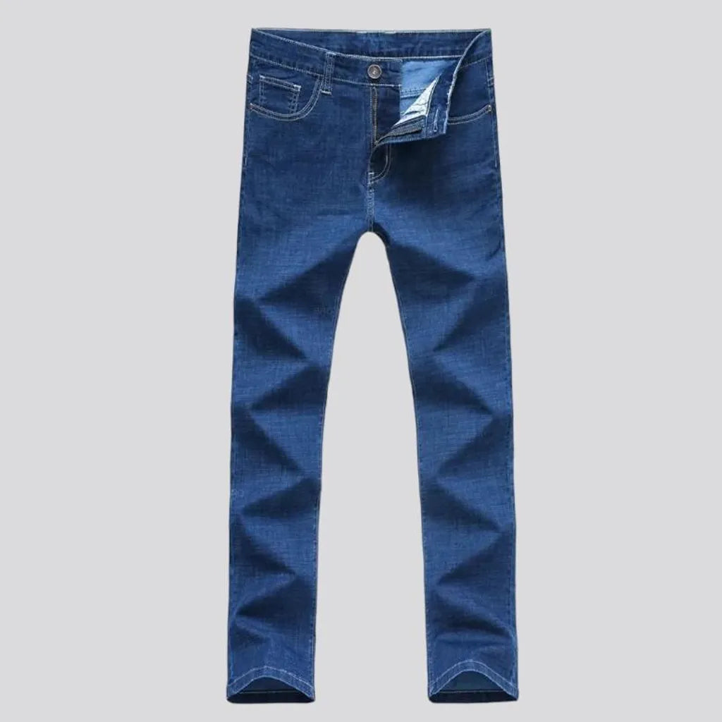 One-tone men's 90s jeans