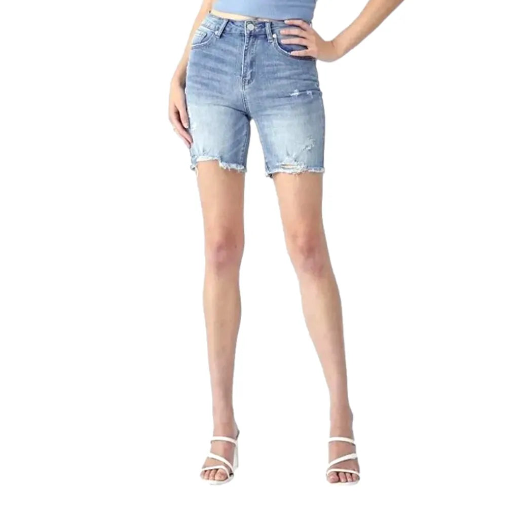 Distressed street jean shorts for ladies