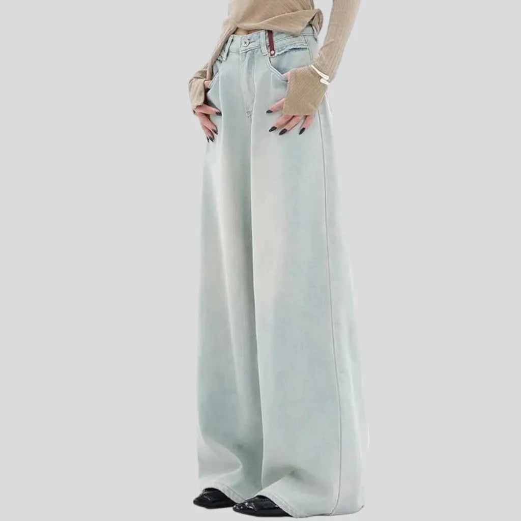 Mid-waist women's bleached jeans