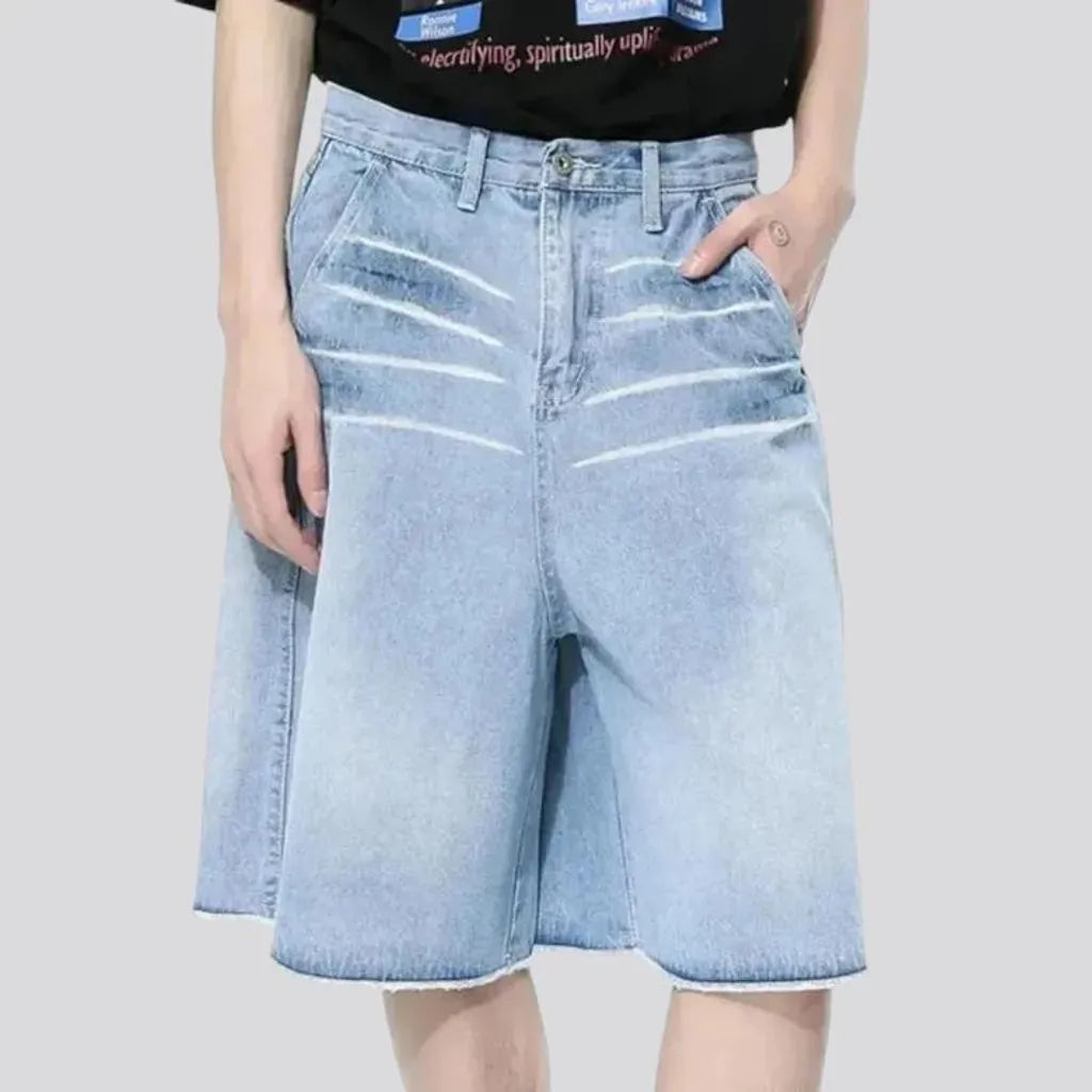 Casual light wash jean shorts for men