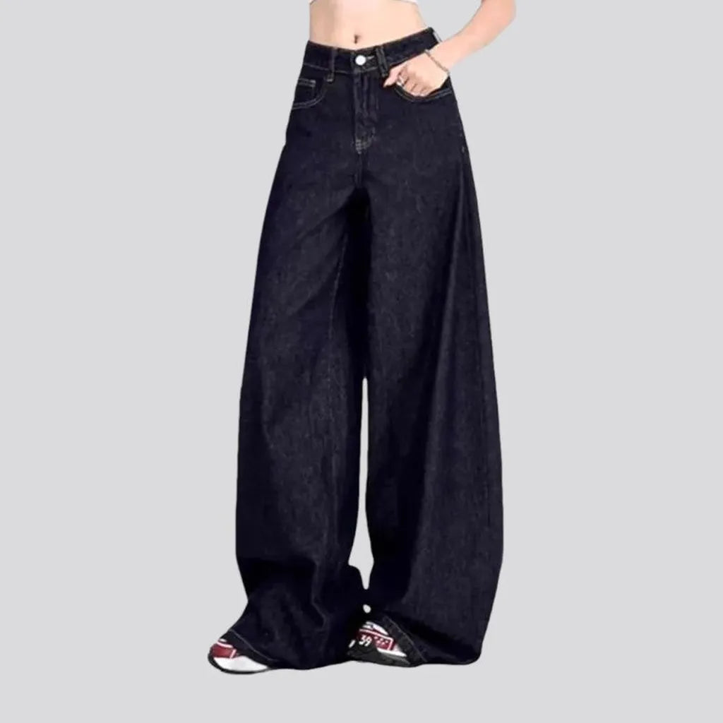 Baggy mid-waist jeans
 for women