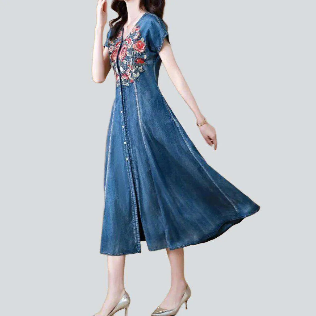 Chest embroidery denim dress