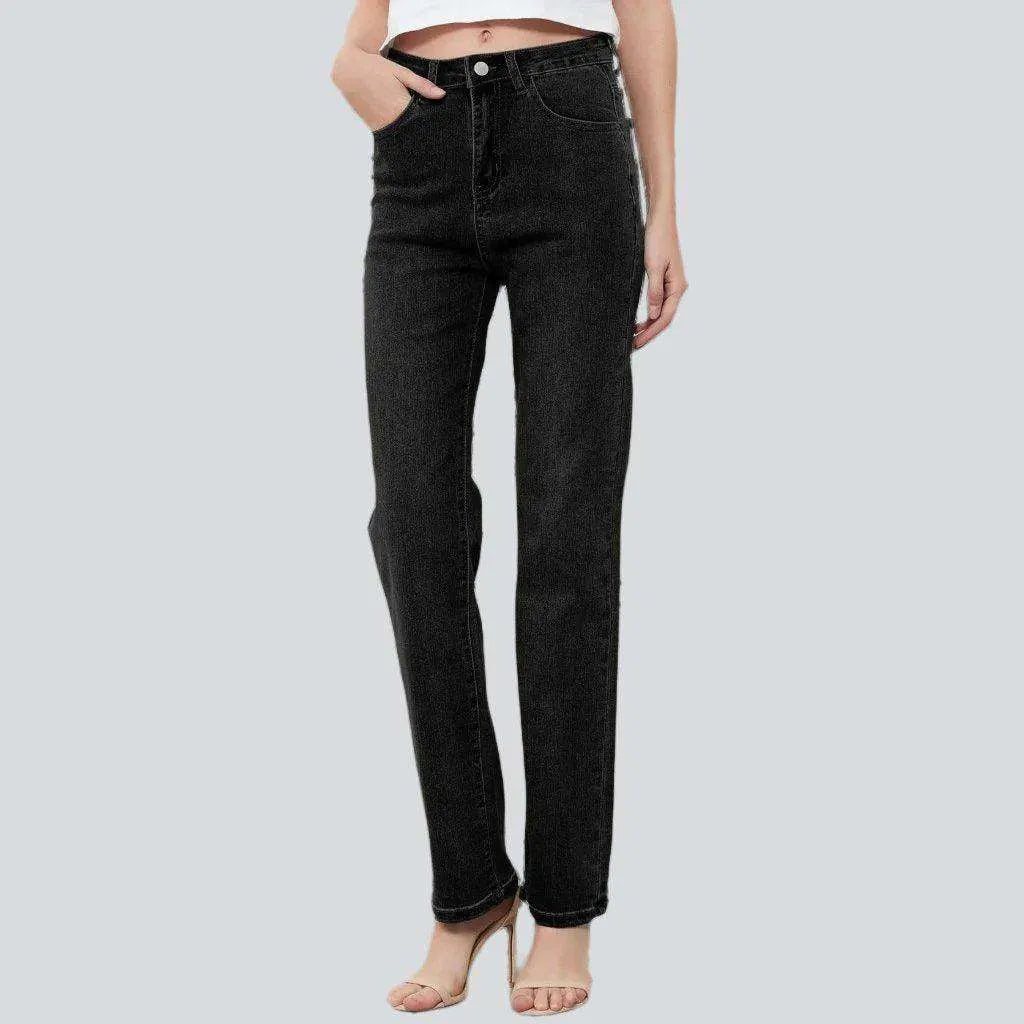 Stylish straight jeans for women