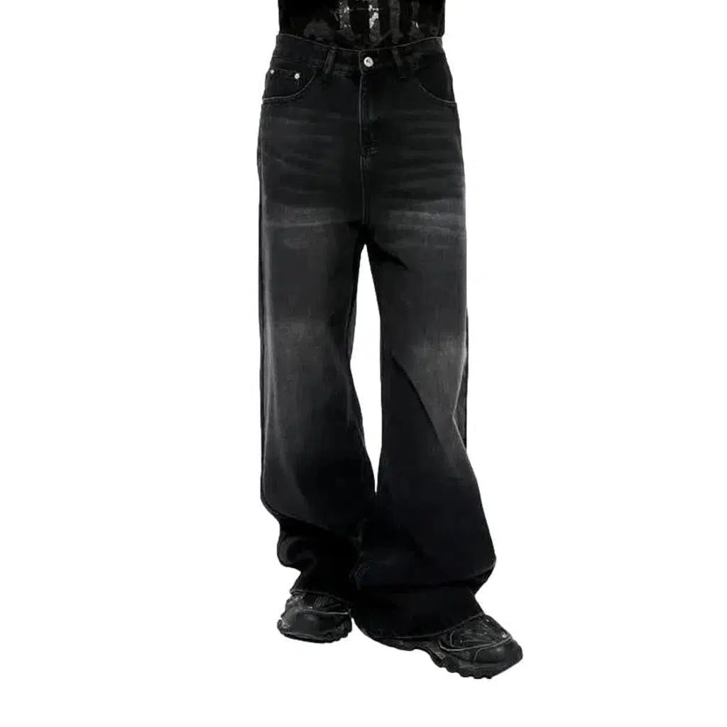 Floor-length whiskered jeans