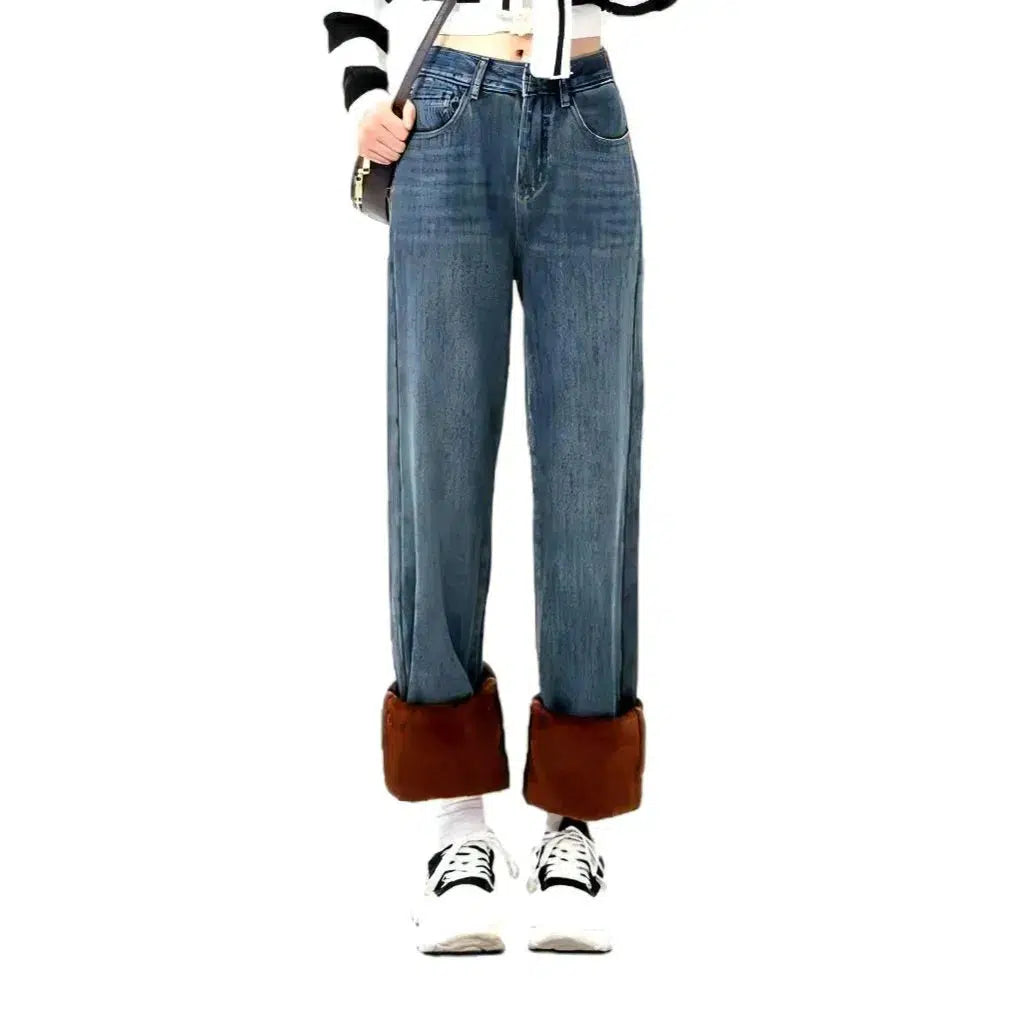 High-waist straight jeans
 for women