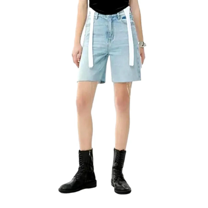 Light wash light-wash denim shorts for women