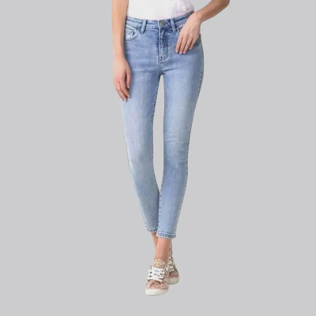 Light-wash whiskered jeans | Jeans4you.shop