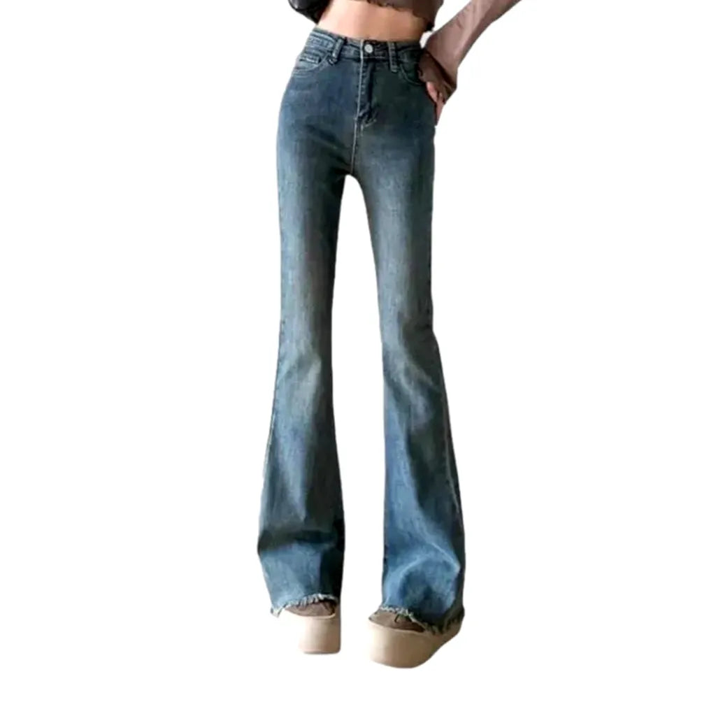 Sanded frayed-hem jeans for ladies