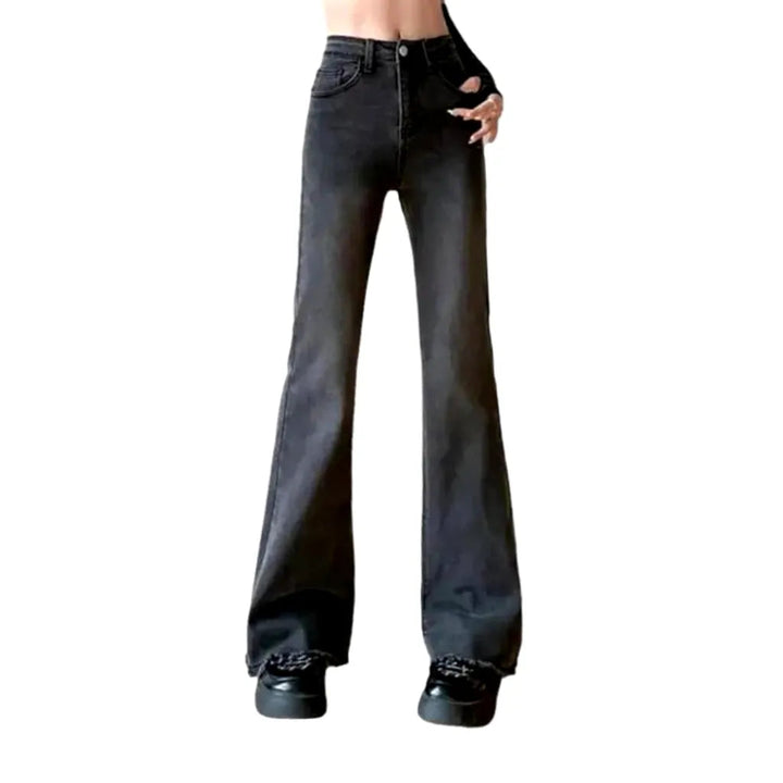 Sanded frayed-hem jeans for ladies