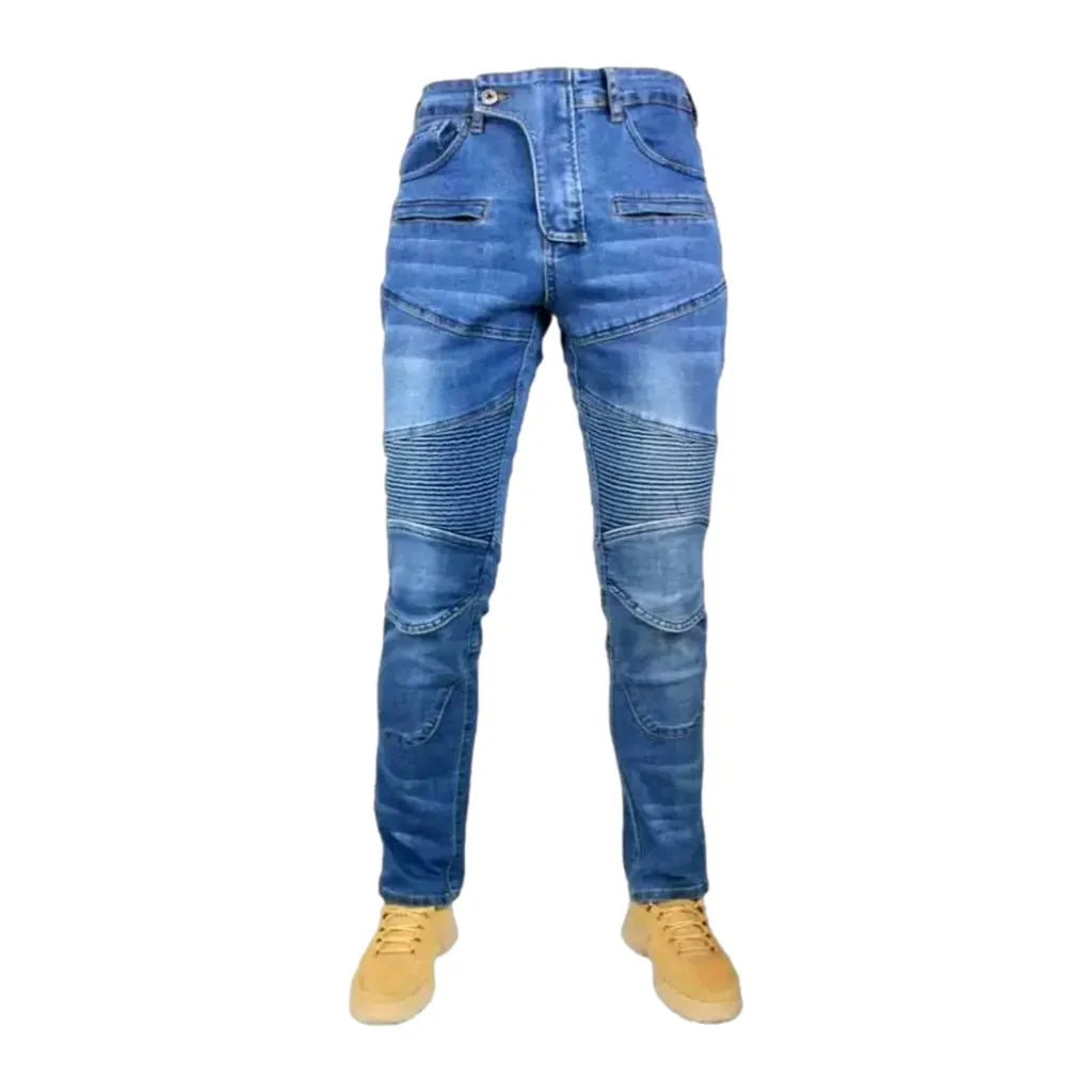 Stonewashed back men's riding jeans